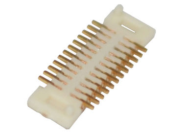 connecteur d'en-tête de carte PCB de C.C 500V de Pin du connecteur 24 du lancement PA6T BTB de 0.5A 0.5mm