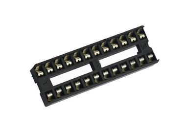 Prise droite 2.54mm de circuit intégré de perforation rectangulaire 24 connecteurs mâles