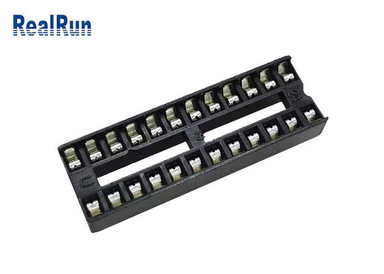 Perforations rectangulaires PBT UL94V-0 d'en-tête du connecteur 24P de prise de 1000VAC 2.54mm IC