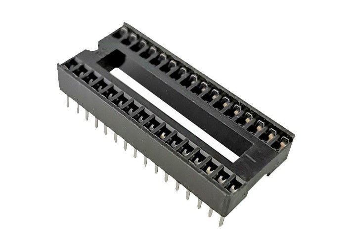 estimation actuelle du connecteur 3A d'en-tête de Pin de perforation rectangulaire d'IMMERSION de prise d'IC de lancement de 1.778mm